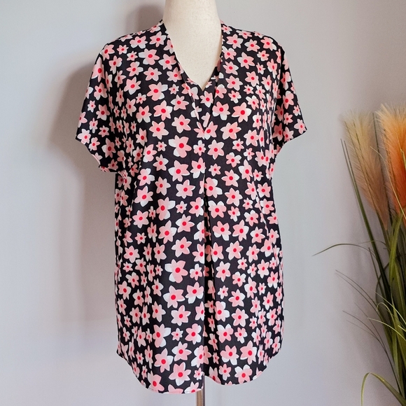 CAbi, Harmony Black Pink Floral V-Neck Oversized Blouse Top, Size Medium - Picture 3 of 11